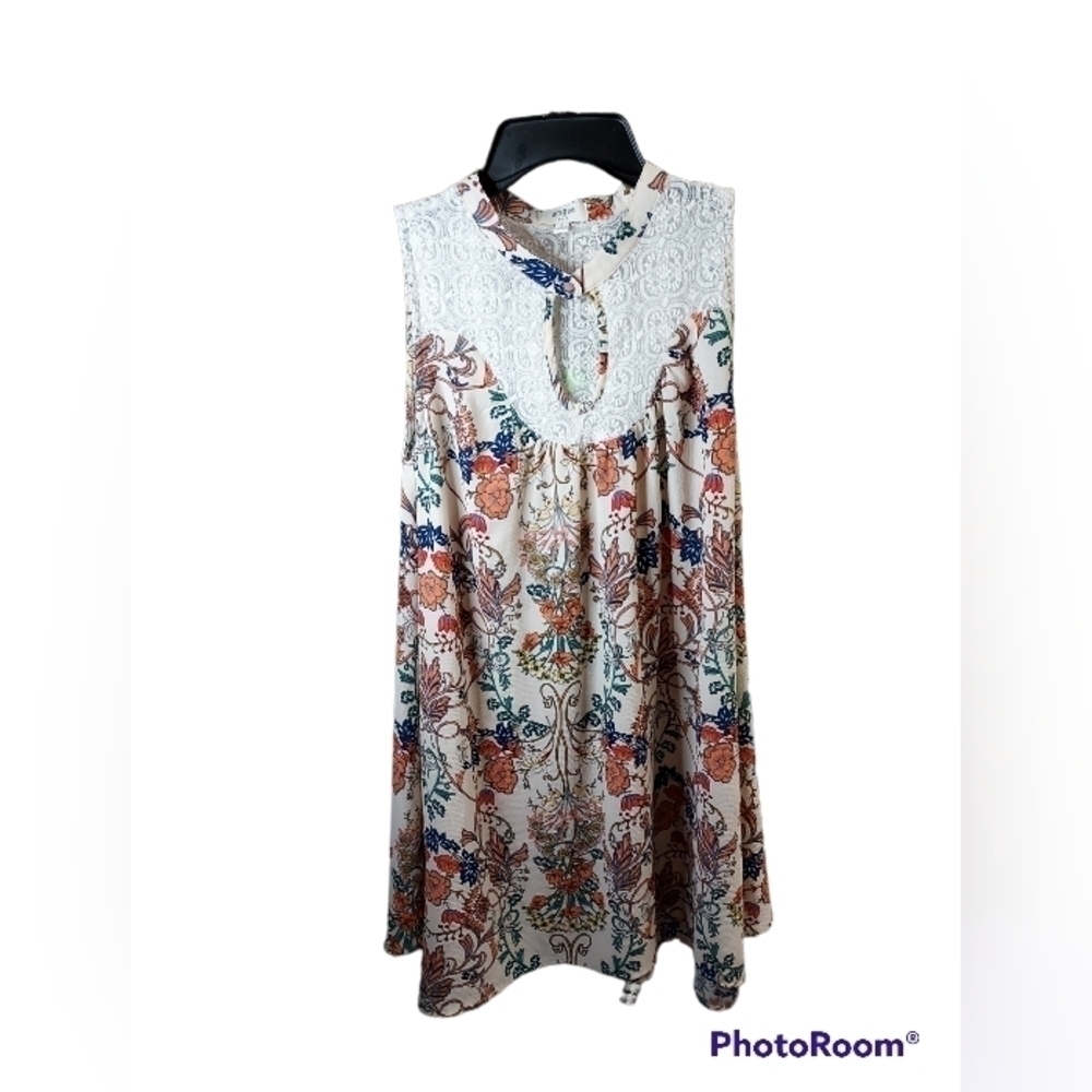 Umgee Small Floral Dress fits loose 55% cotton 45% polyester
